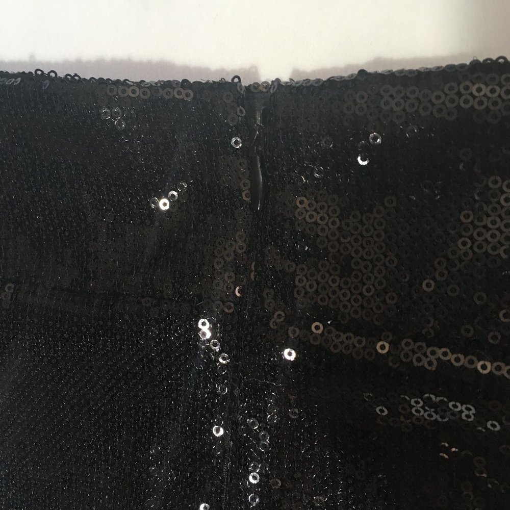 Black Sequin Mini Skirt - XL - Picture 7 of 11
